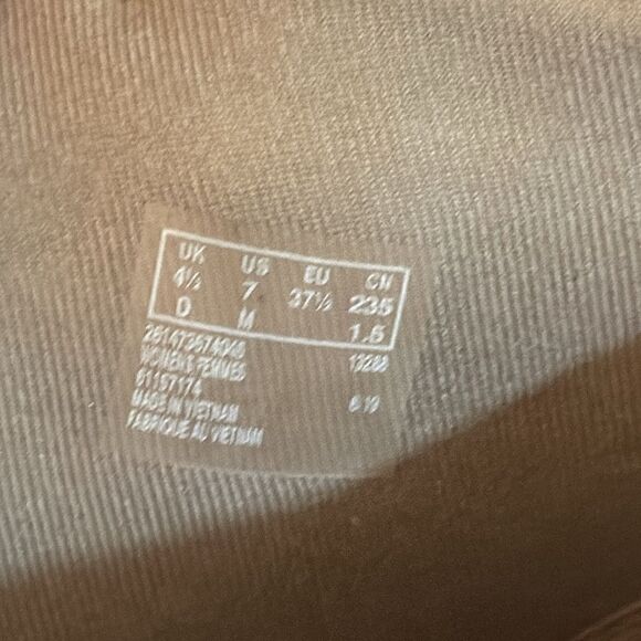 Clarks Sharon Salon Boots- Pewter Metallic- Size 7 M- NIB - Picture 9 of 10